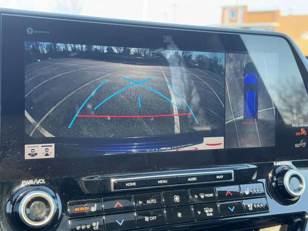 Used 2022 Toyota Highlander Limited image 25