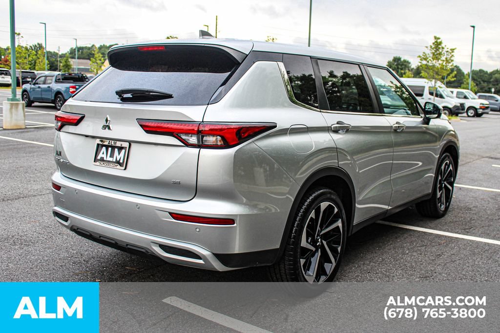 Used 2024 Mitsubishi Outlander SE FWD image 5