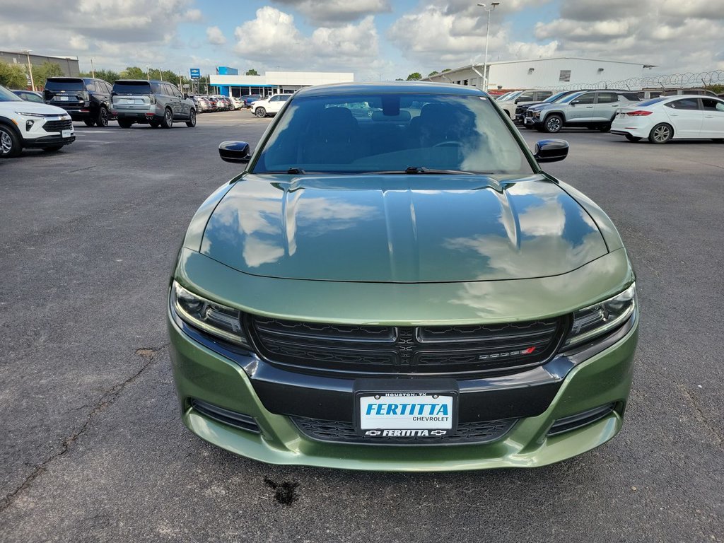 Used 2021 Dodge Charger SXT w/ Blacktop Package RWD image 29
