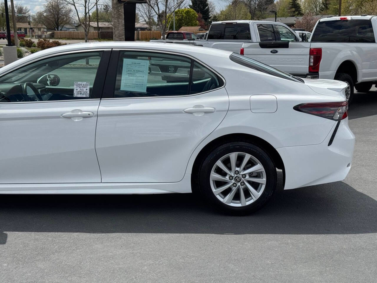 Used 2024 Toyota Camry SE FWD image 10