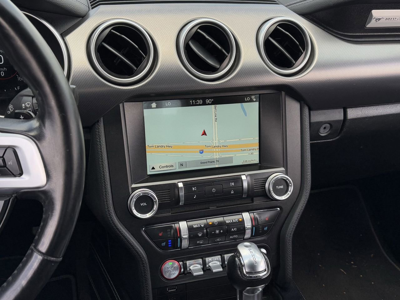 Used 2018 Ford Mustang Premium w/ Equipment Group 201A RWD image 20