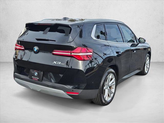 Used 2025 BMW X3 xDrive30i w/ Premium Package image 5