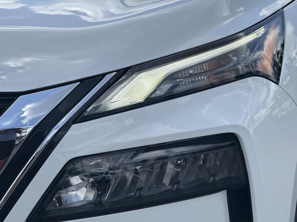 Certified 2023 Nissan Rogue S AWD/4WD image 10