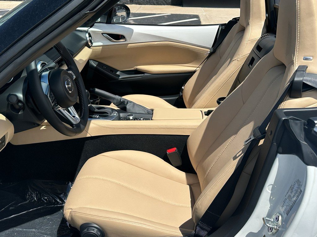 New 2026 MAZDA MX-5 Miata Grand Touring RWD image 15