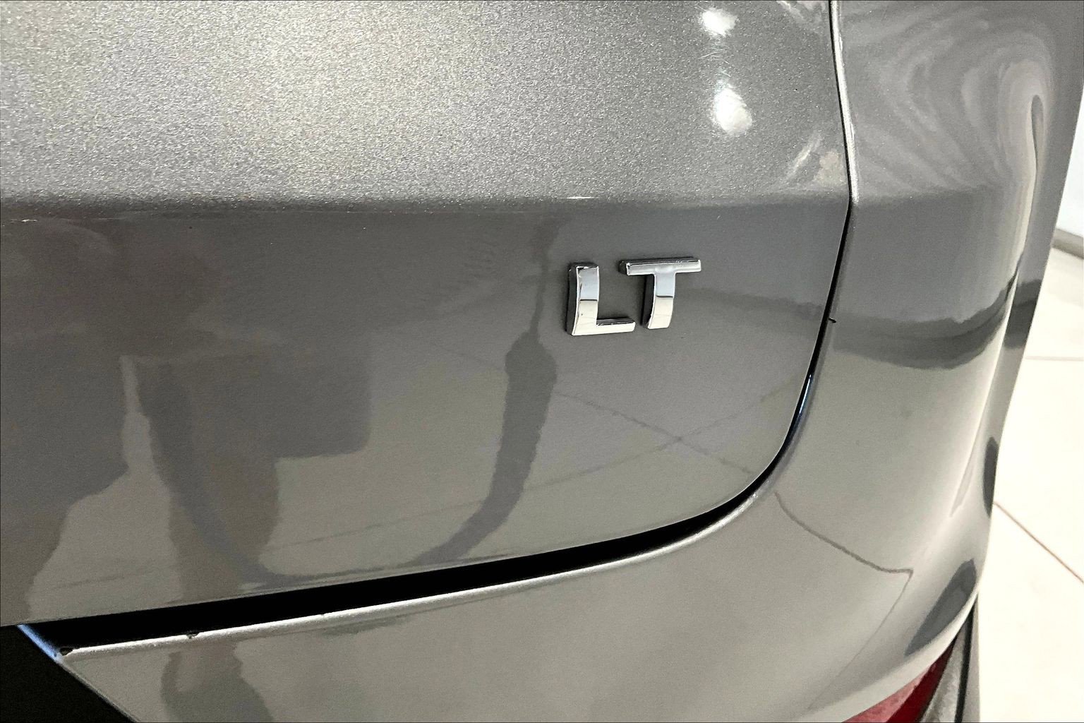 Used 2025 Chevrolet TrailBlazer LT AWD/4WD image 23