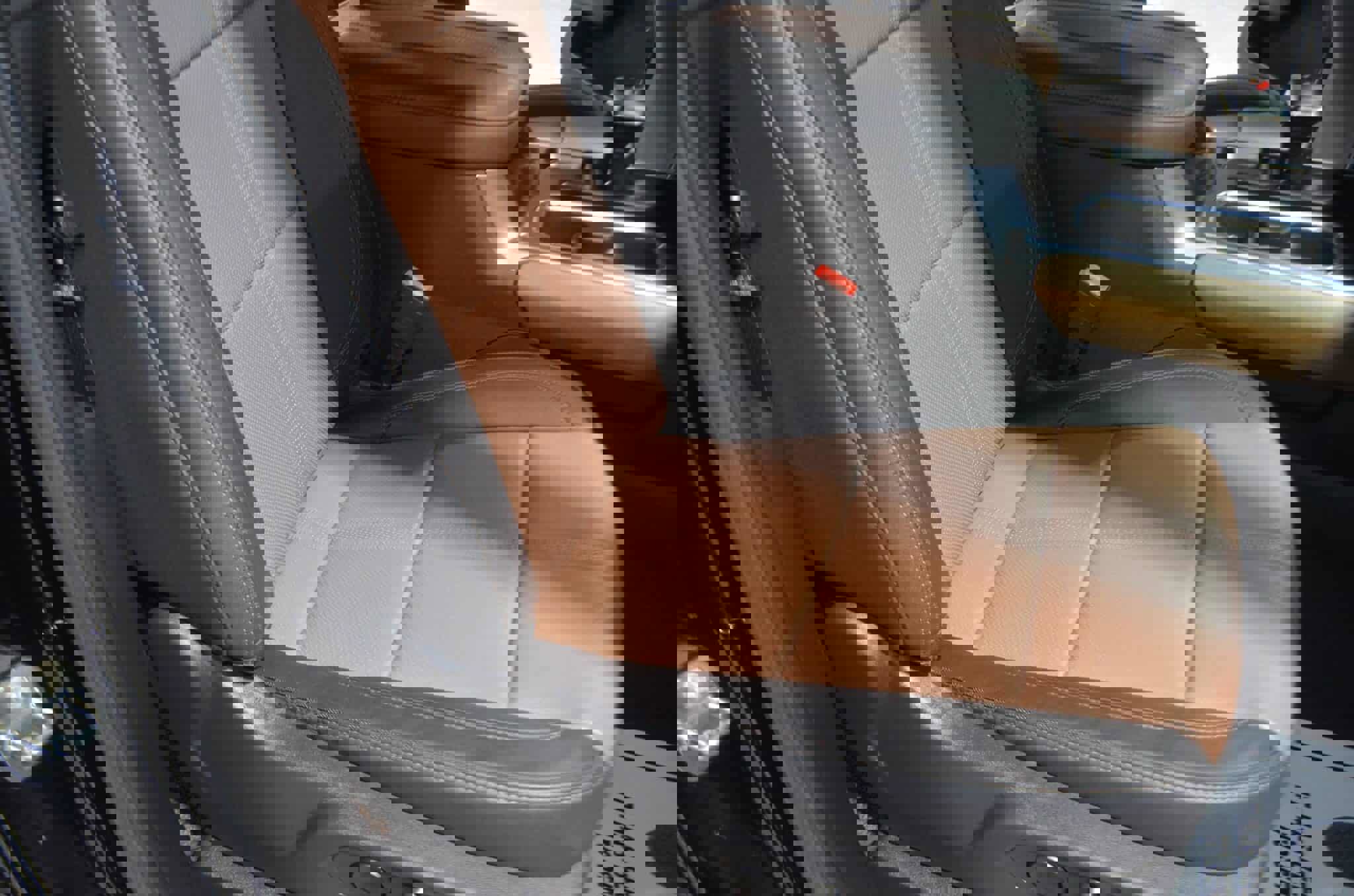 Used 2024 Chevrolet Silverado 1500 High Country image 22