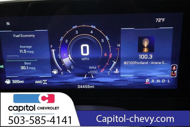 Used 2025 Chevrolet Traverse Z71 AWD/4WD image 17
