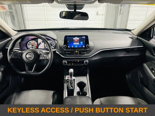 Used 2025 Nissan Altima 2.5 S FWD image 4