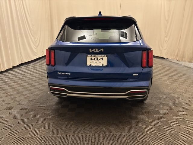 Certified 2023 Kia Sorento SX image 6