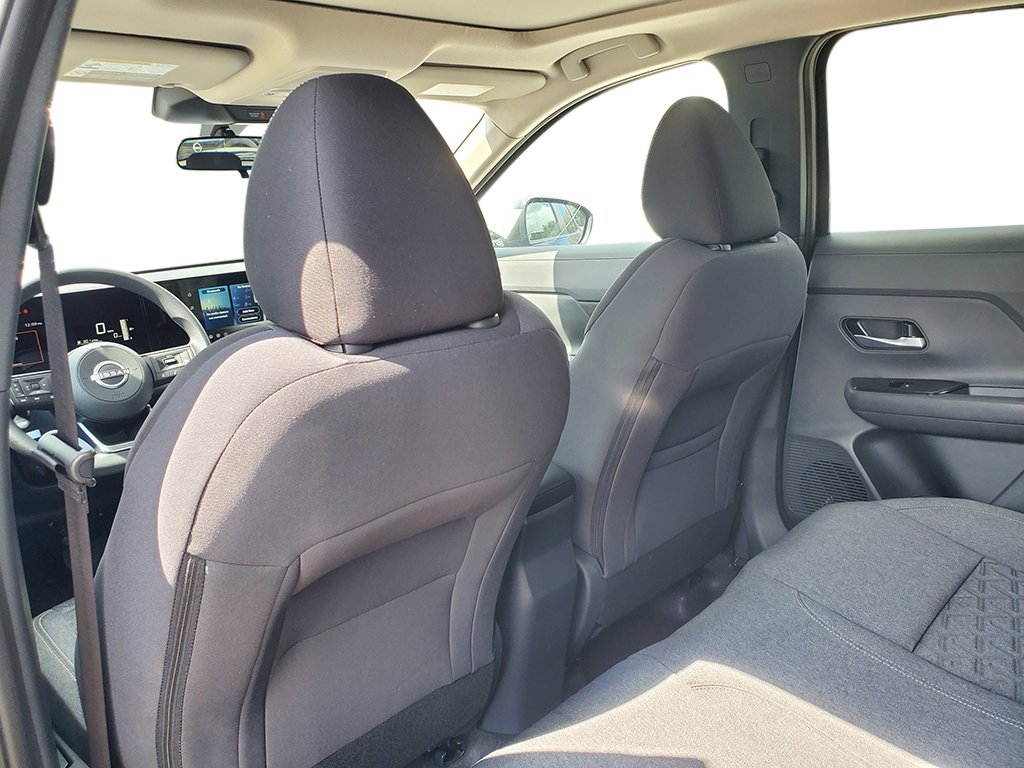 New 2026 Nissan Kicks SV AWD/4WD image 32