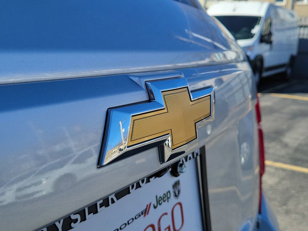 Used 2018 Chevrolet Trax LT w/ LT Convenience Package image 6