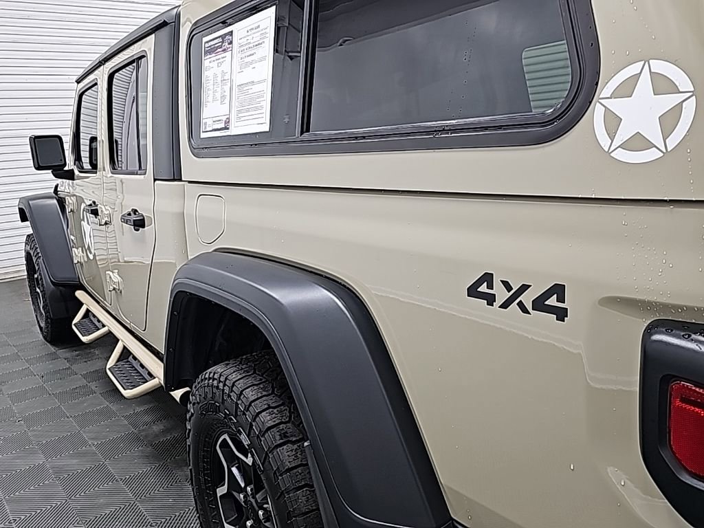 Used 2022 Jeep Gladiator Rubicon w/ Cold Weather Group image 6