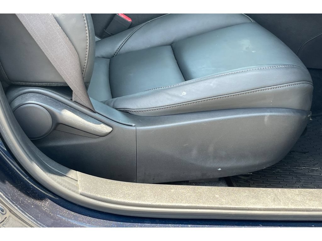 Certified 2023 MAZDA MAZDA3 s FWD image 22