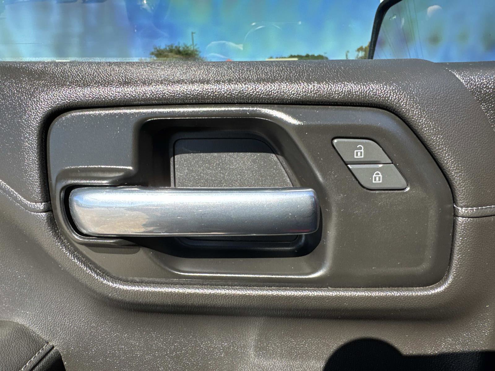 Used 2020 Chevrolet Silverado 1500 LT Trail Boss w/ Convenience Package image 24