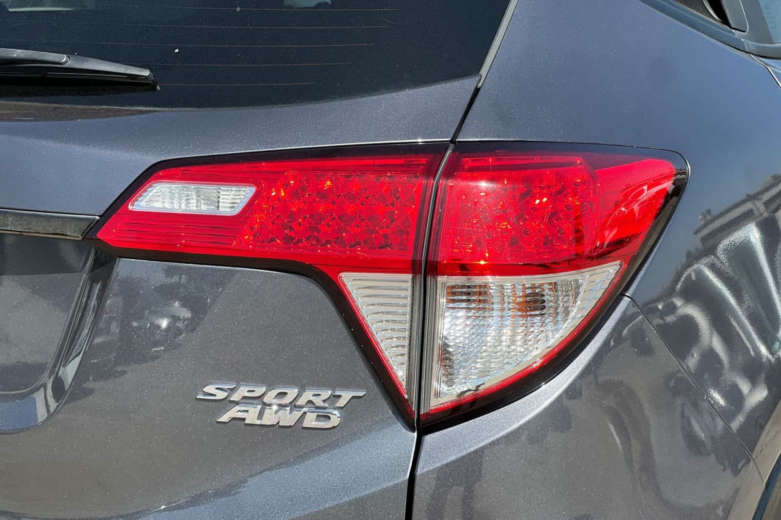 Used 2022 Honda HR-V Sport image 33