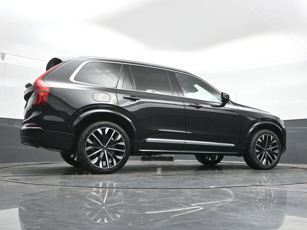 New 2026 Volvo XC90 B6 Plus w/ Protection Package Premier AWD/4WD image 41