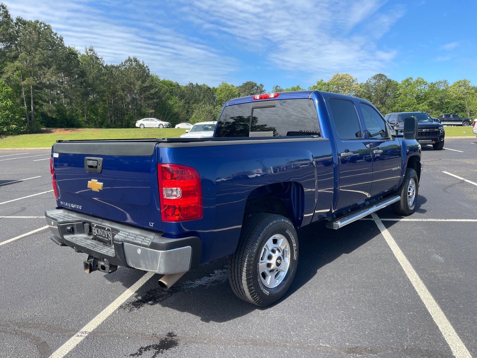 Used 2014 Chevrolet Silverado 2500 LT w/ Interior Plus Package image 17