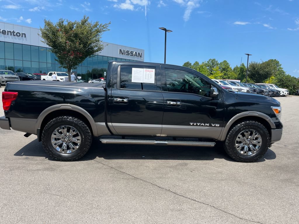 Used 2019 Nissan Titan Platinum Reserve AWD/4WD image 8