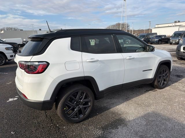 New 2026 Jeep Compass Limited AWD/4WD image 3