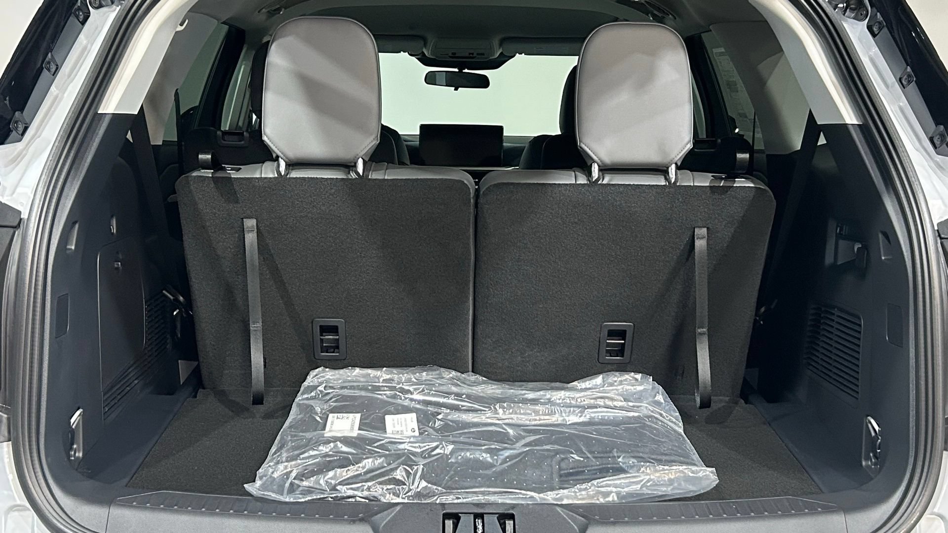 New 2026 Ford Explorer Active w/ Active Comfort Package AWD/4WD image 29