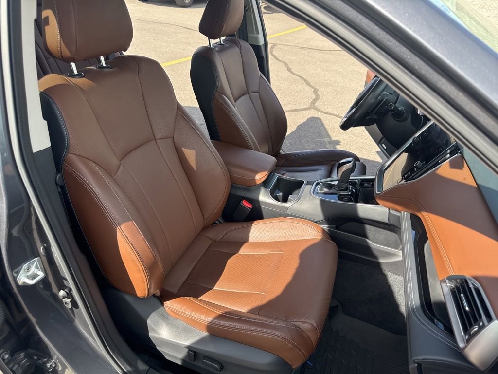 Used 2022 Subaru Outback Touring XT w/ Popular Package #2 image 14