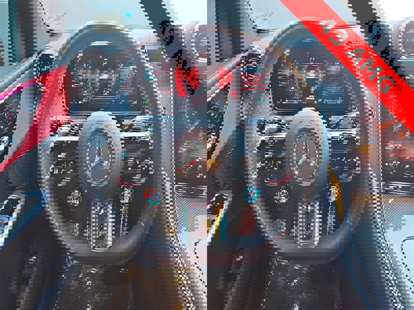 Used 2024 Mercedes-Benz GLC 43 AMG 4MATIC image 19