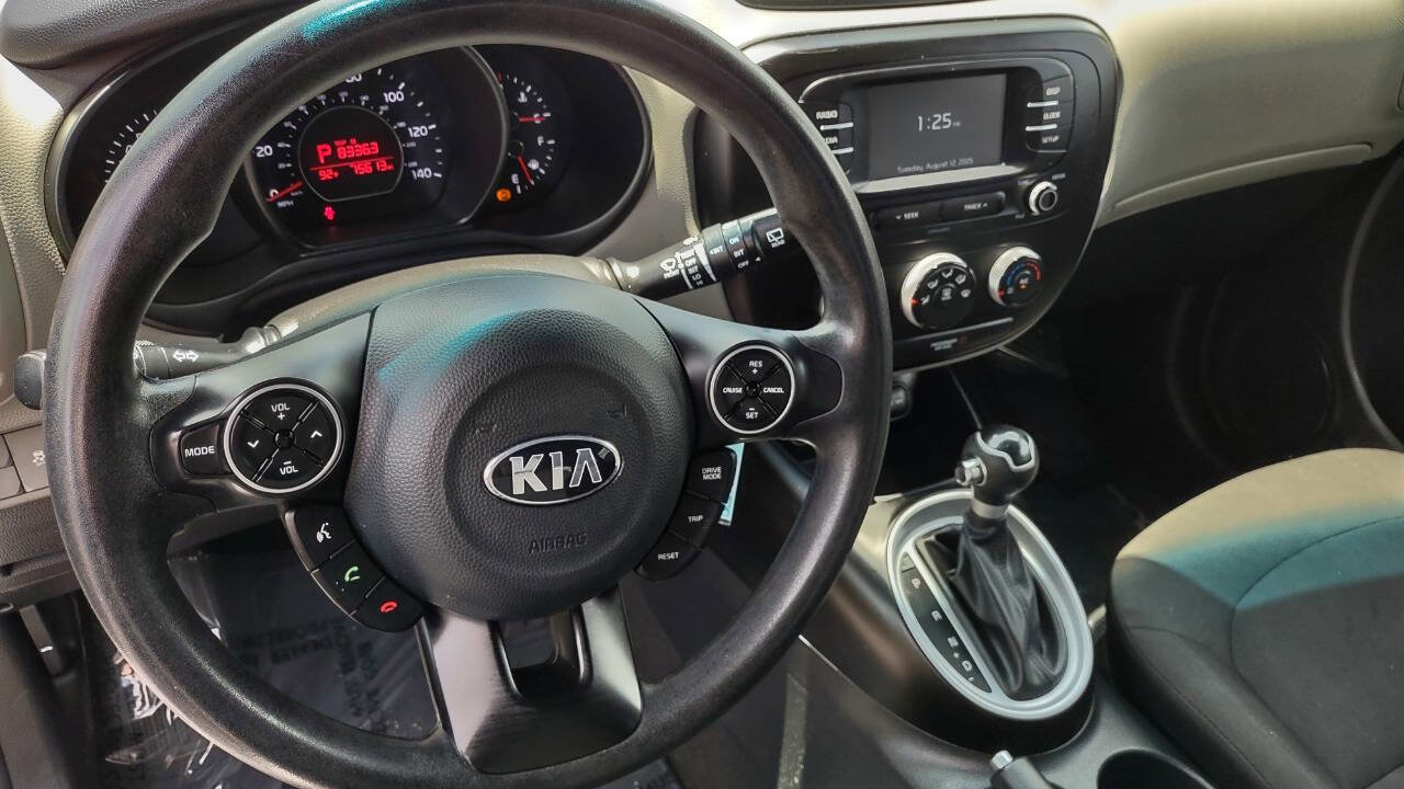 Used 2017 Kia Soul w/ Convenience Package image 13