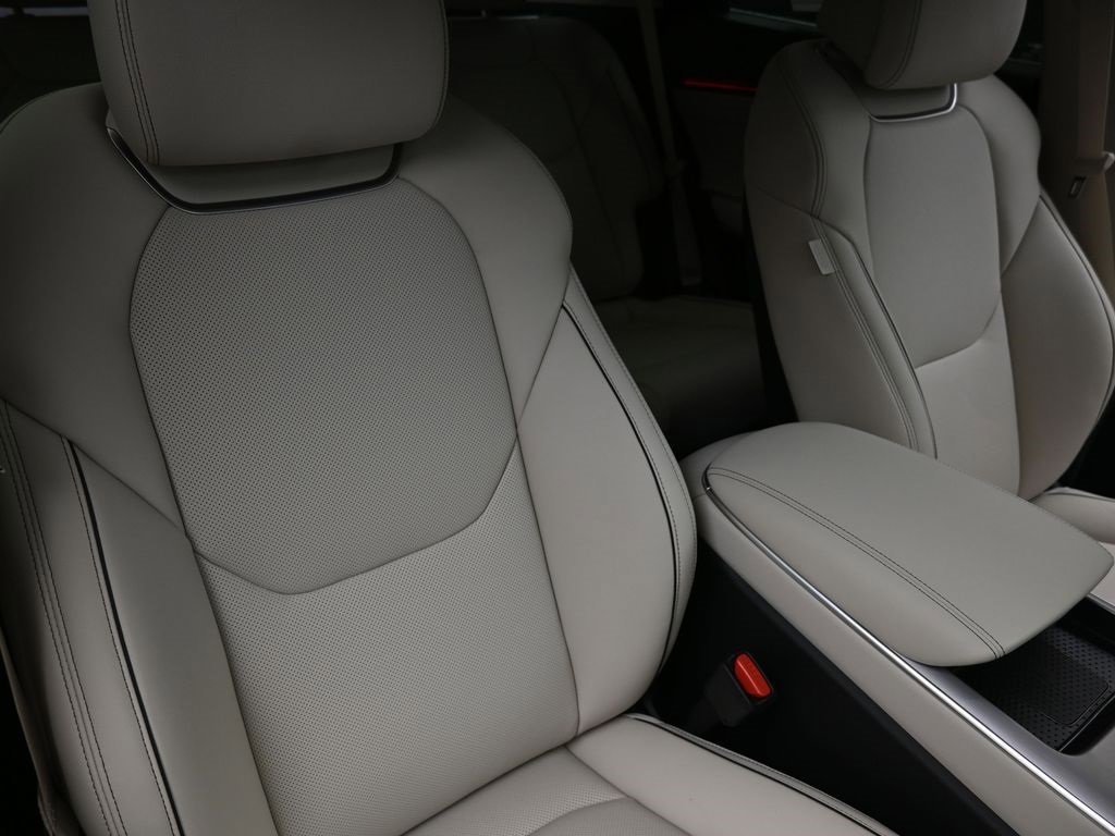 New 2026 Genesis GV70 2.5T Advanced image 15