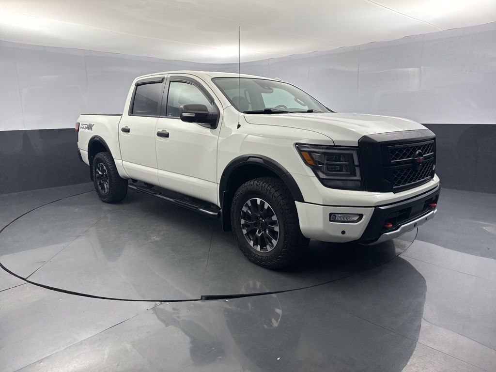 Used 2021 Nissan Titan PRO-4X w/ Pro-4x Convenience Package AWD/4WD image 7