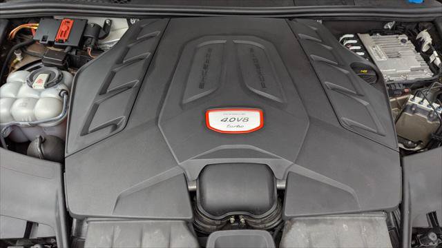 Used 2019 Porsche Cayenne Turbo w/ Premium Plus Package AWD/4WD image 34
