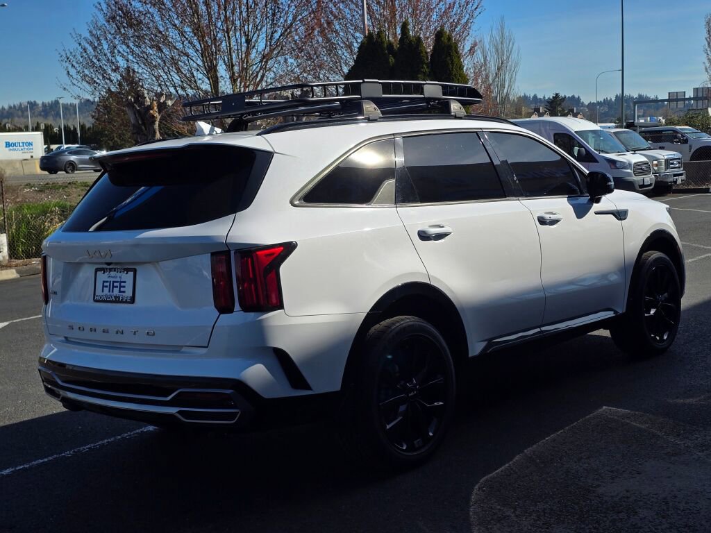 Used 2022 Kia Sorento SX image 5