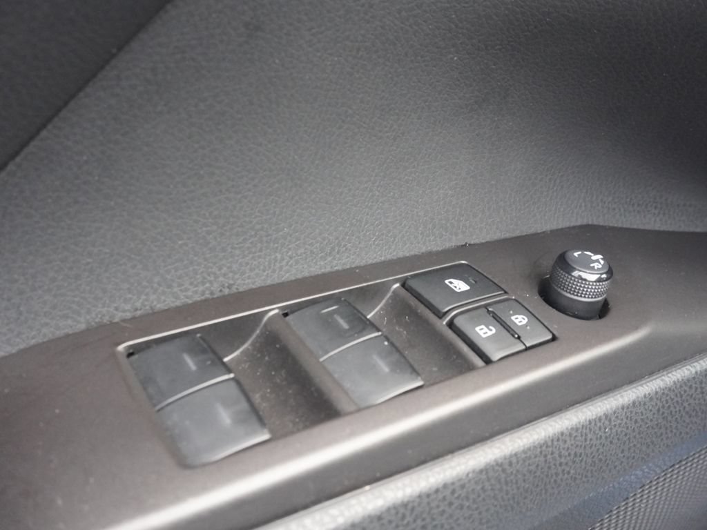 Used 2024 Toyota Camry SE FWD image 31