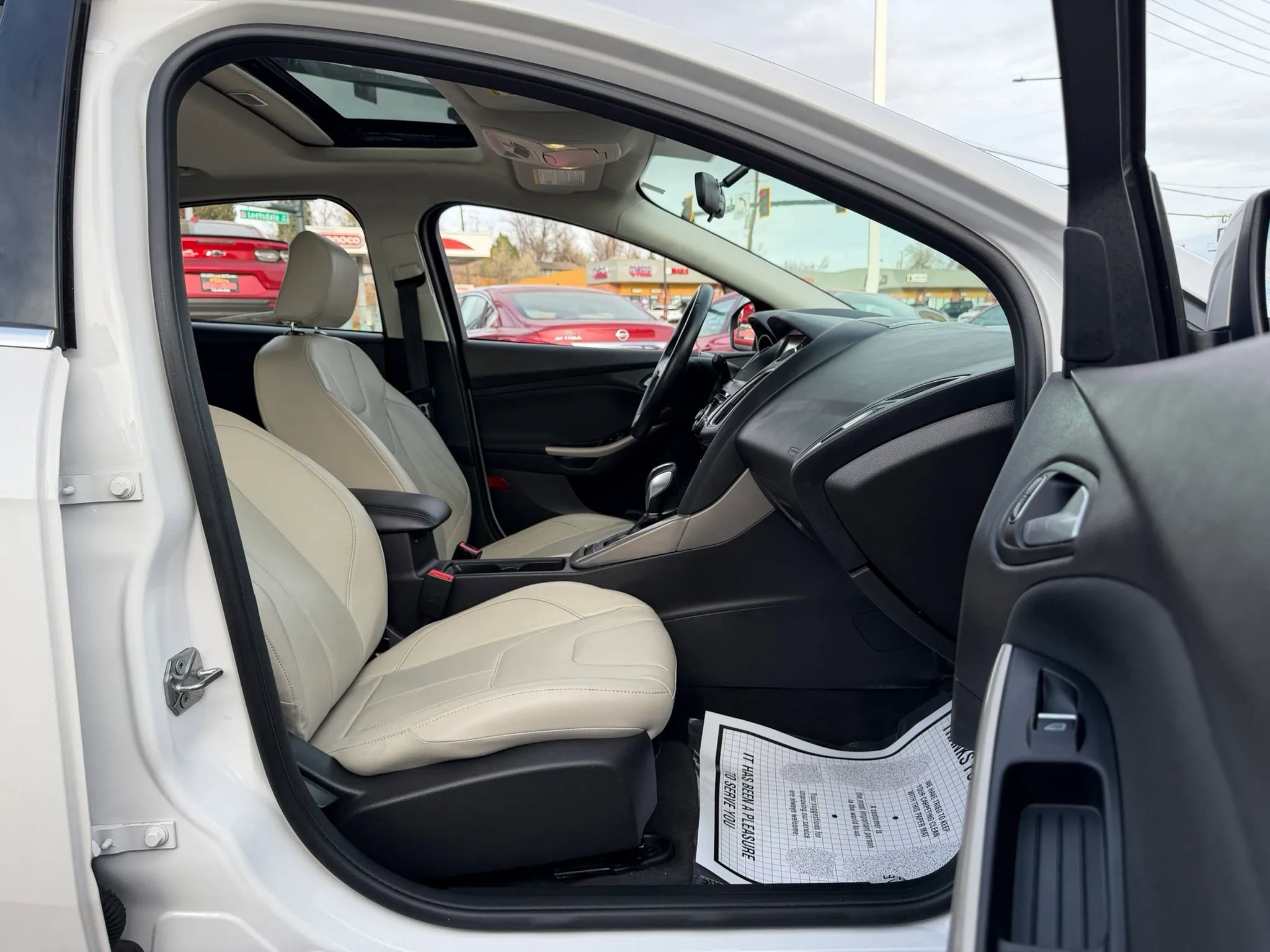 Used 2015 Ford Focus Titanium w/ Titanium Cold Weather Package image 19