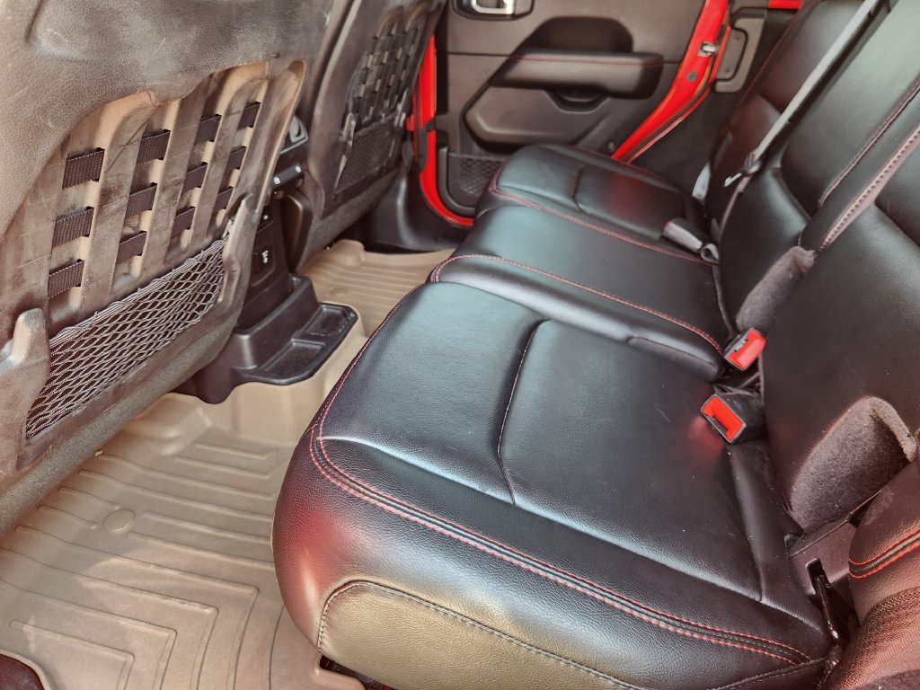 Used 2020 Jeep Wrangler Unlimited Rubicon AWD/4WD image 28