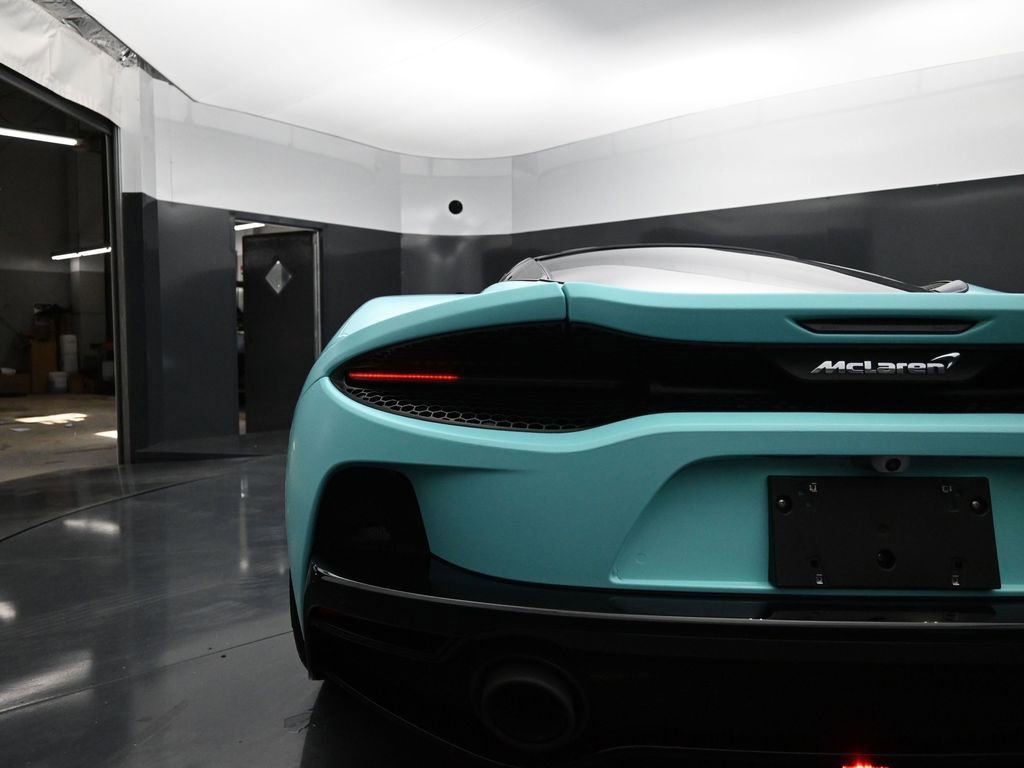 Used 2022 McLaren GT image 12