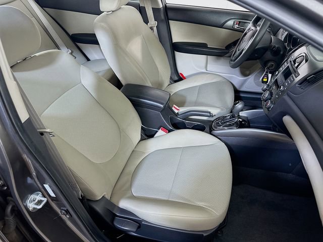 Used 2013 Kia Forte EX image 10
