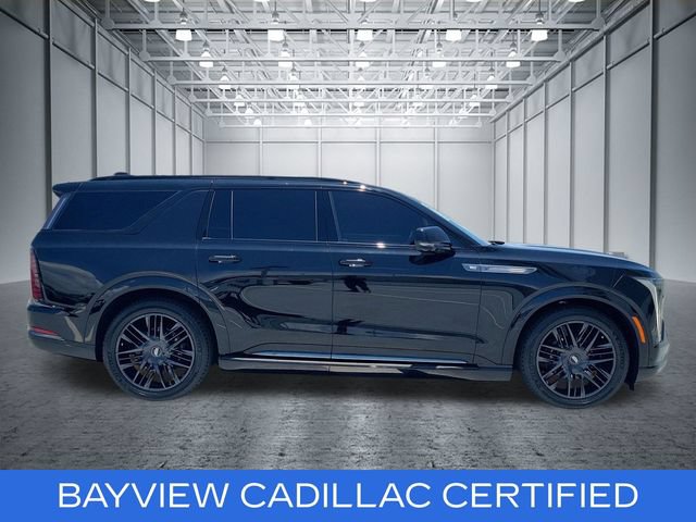 Certified 2026 Cadillac Escalade IQL Sport 1 w/ LPO, ONYX Package AWD/4WD image 8