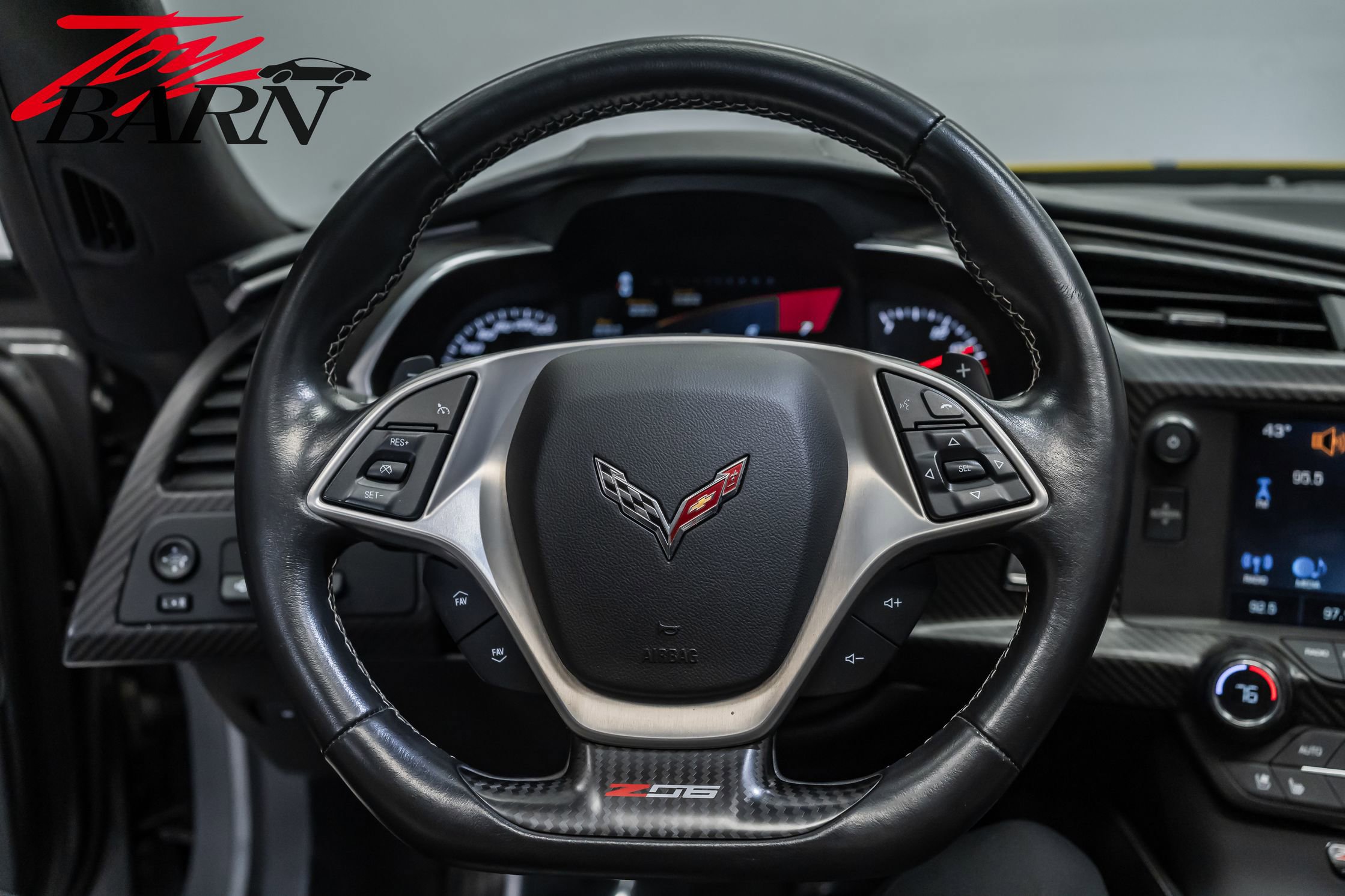 Used 2016 Chevrolet Corvette Z06 w/ 3LZ Preferred Equipment Group image 38