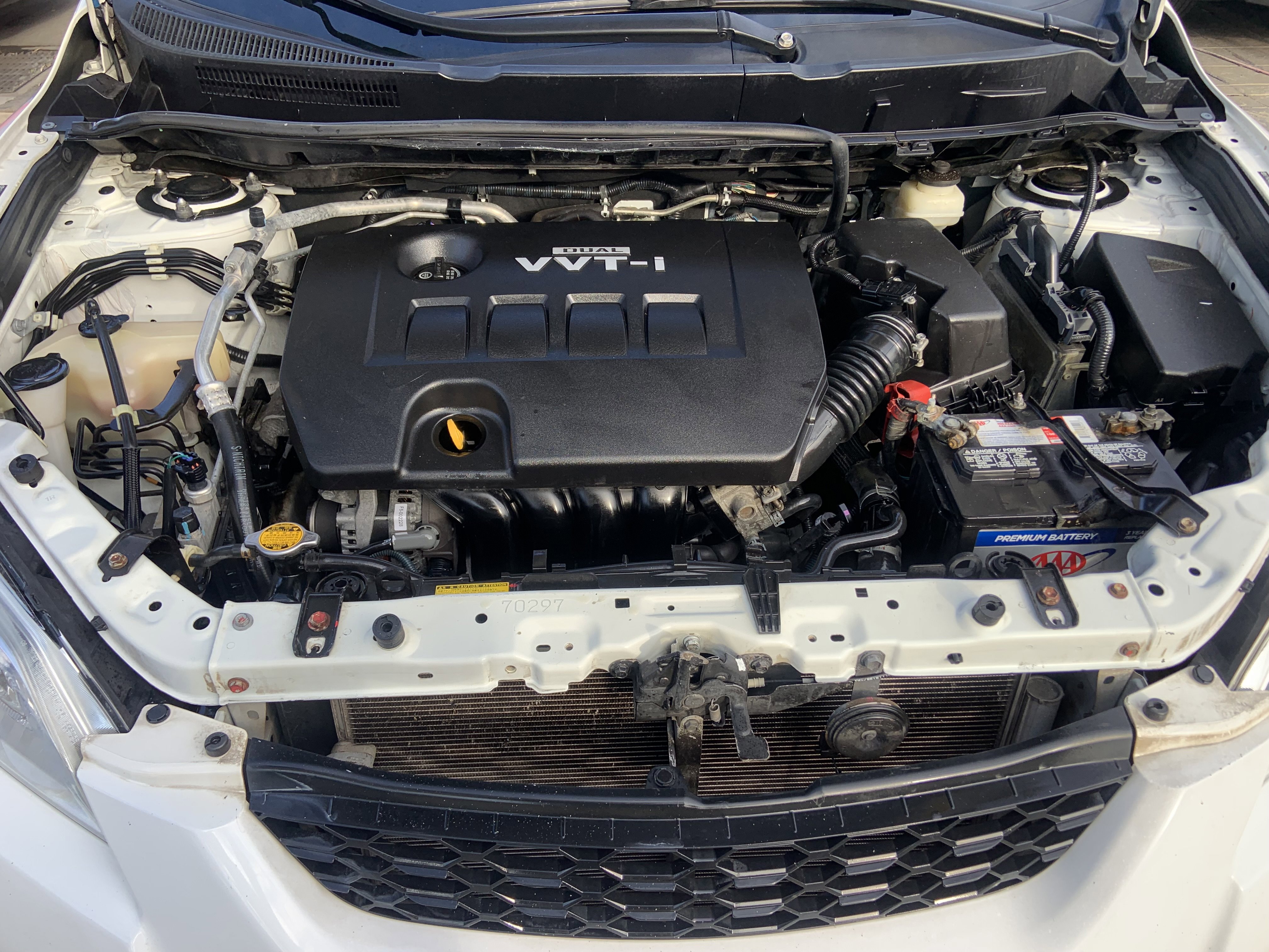 Used 2010 Toyota Matrix image 17