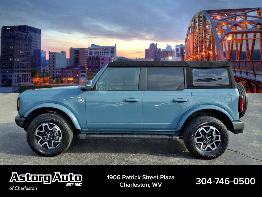 Used 2022 Ford Bronco Outer Banks image 6