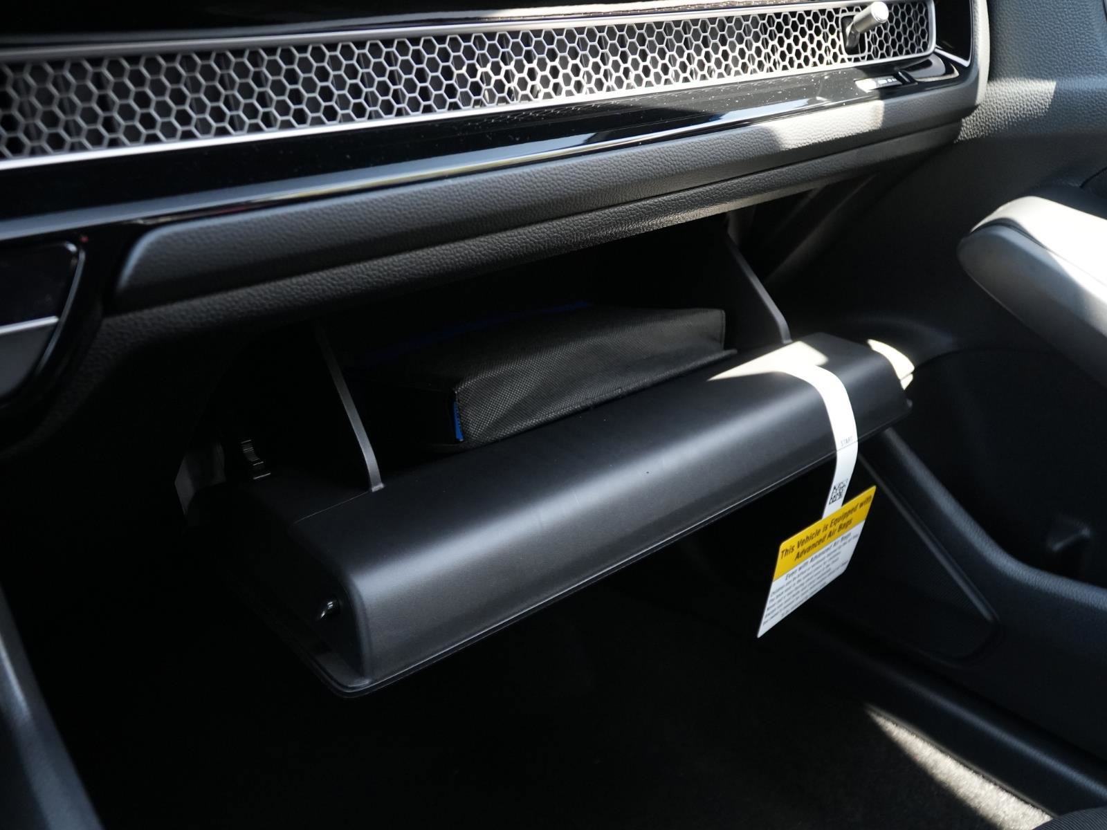 Used 2025 Honda Civic Sport image 27