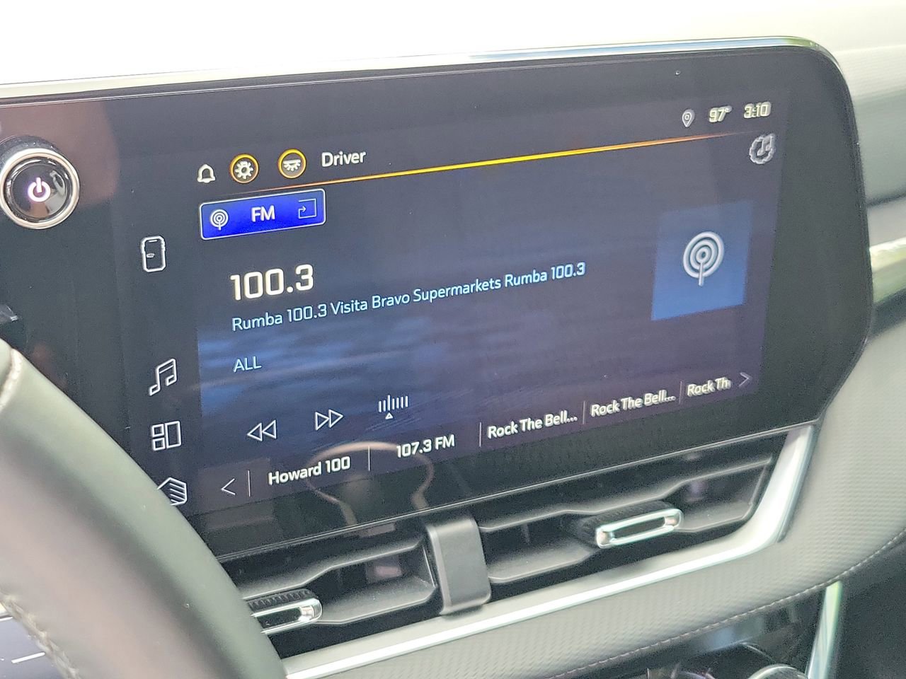 Used 2025 Chevrolet Equinox LT image 20