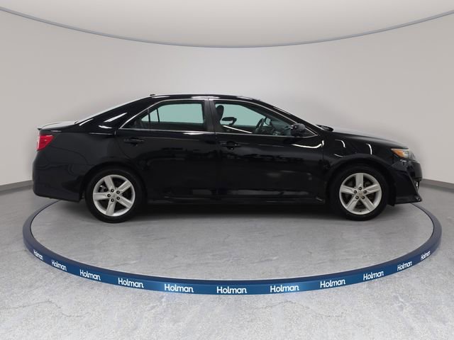 Used 2012 Toyota Camry SE w/ Leather Pkg FWD image 5