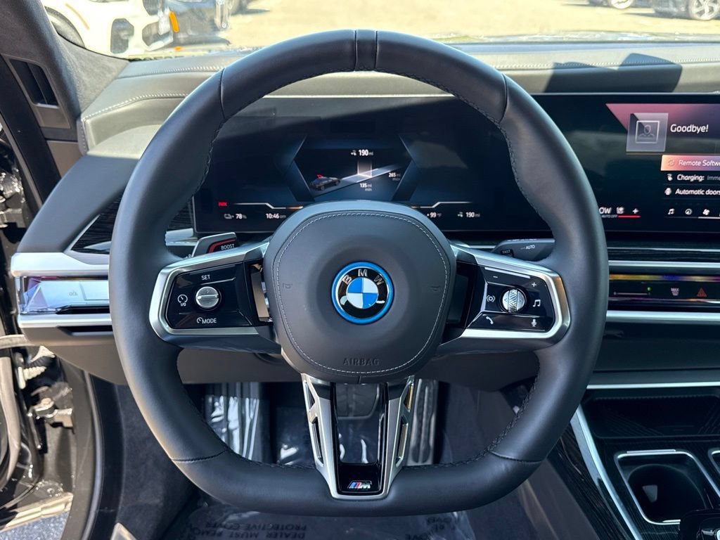 Used 2026 BMW i7 xDrive60 w/ Executive Package AWD/4WD image 23