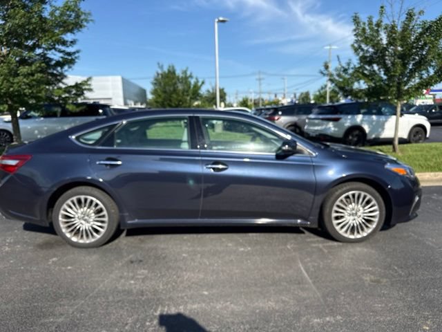 Used 2018 Toyota Avalon Limited FWD image 6