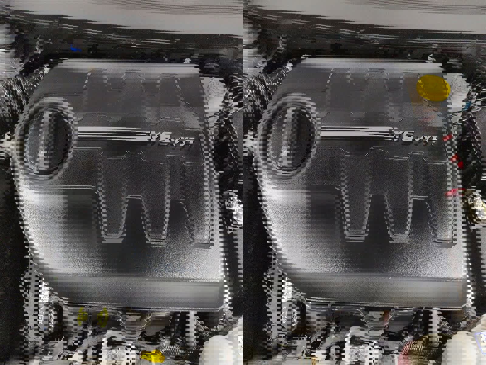 Certified 2019 Jeep Cherokee Trailhawk w/ Cold Weather Group image 15