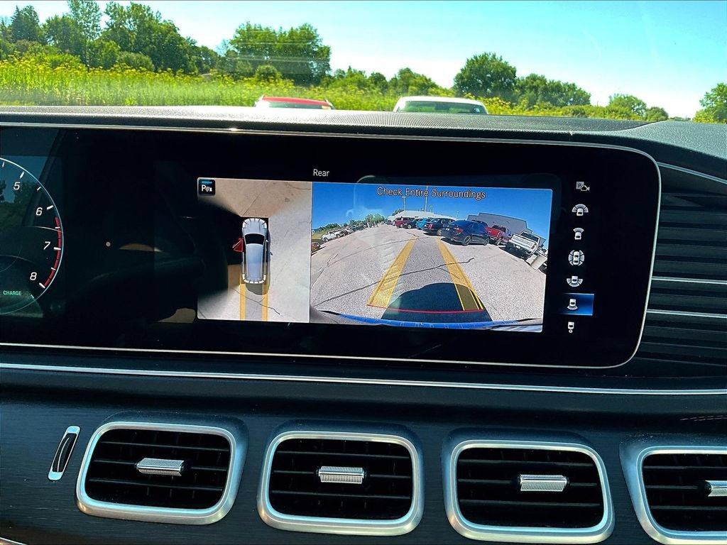 Used 2020 Mercedes-Benz GLS 450 4MATIC image 18