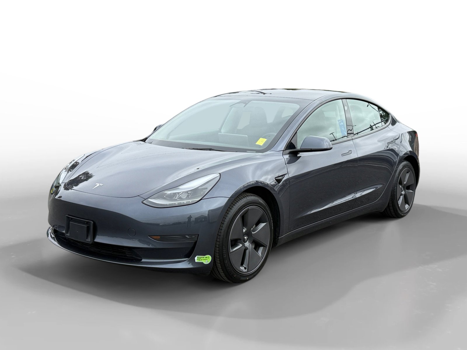 Used 2023 Tesla Model 3 Standard Range RWD image 1