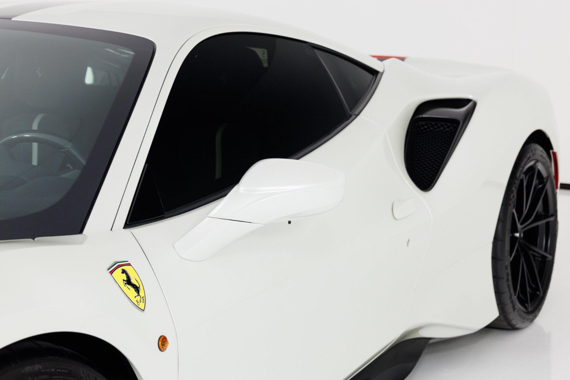 Used 2020 Ferrari 488 Pista Coupe RWD image 62
