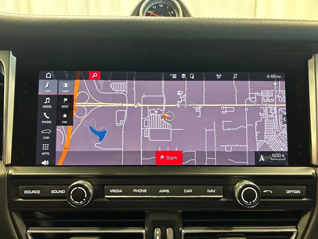 Certified 2021 Porsche Macan AWD/4WD image 17